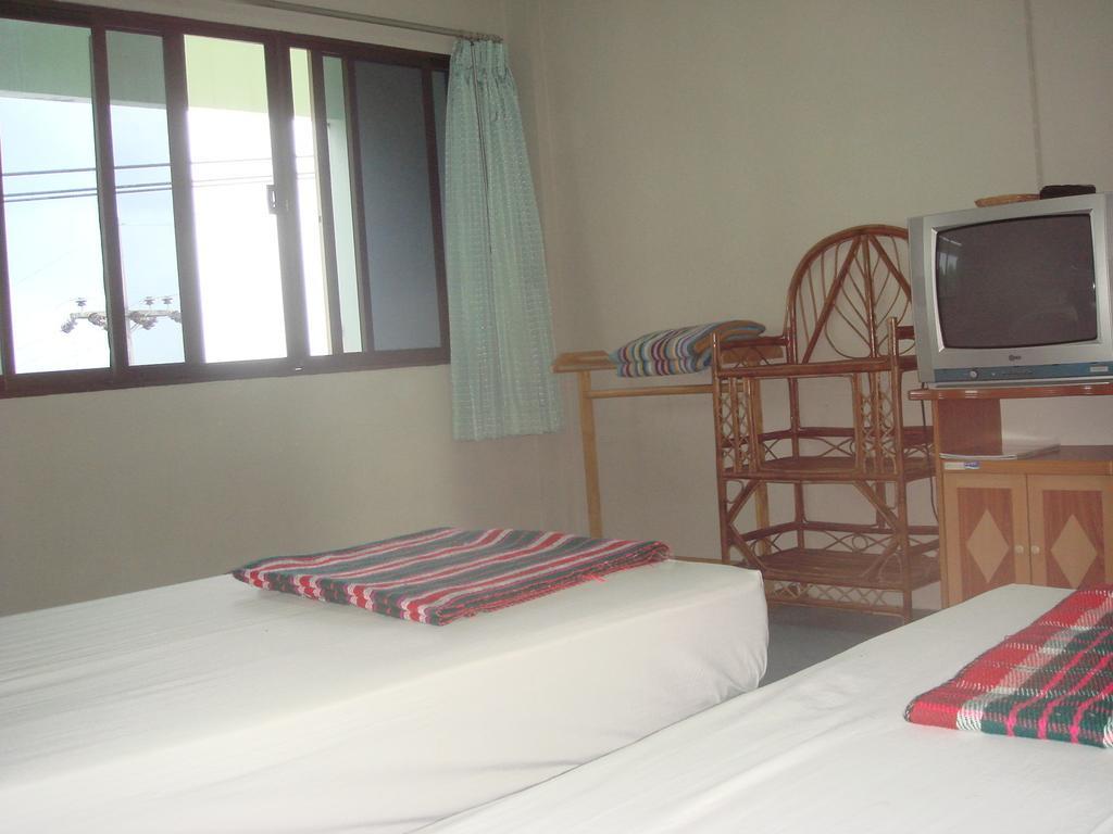 Good Dream Guesthouse Krabi town Exteriör bild
