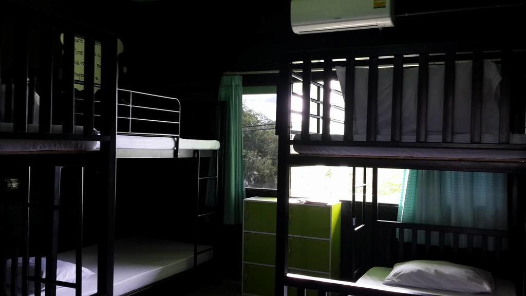 Good Dream Guesthouse Krabi town Exteriör bild