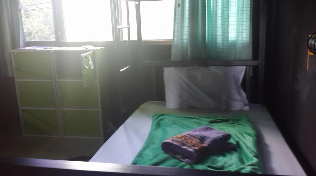 Good Dream Guesthouse Krabi town Exteriör bild