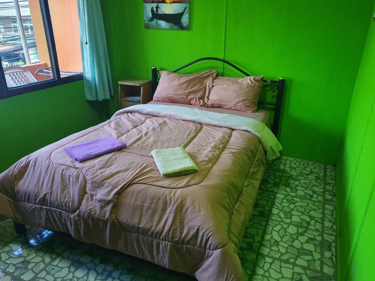 Good Dream Guesthouse Krabi town Exteriör bild