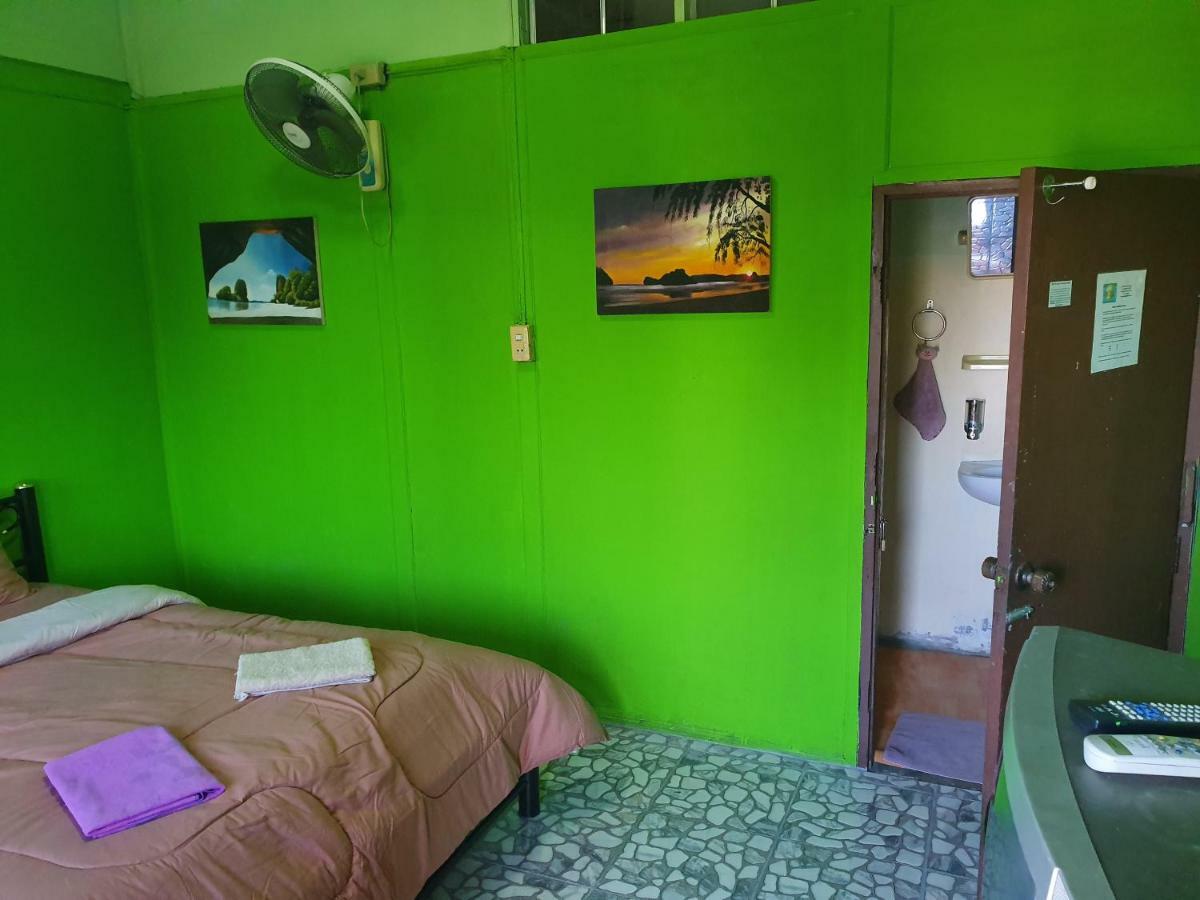 Good Dream Guesthouse Krabi town Exteriör bild
