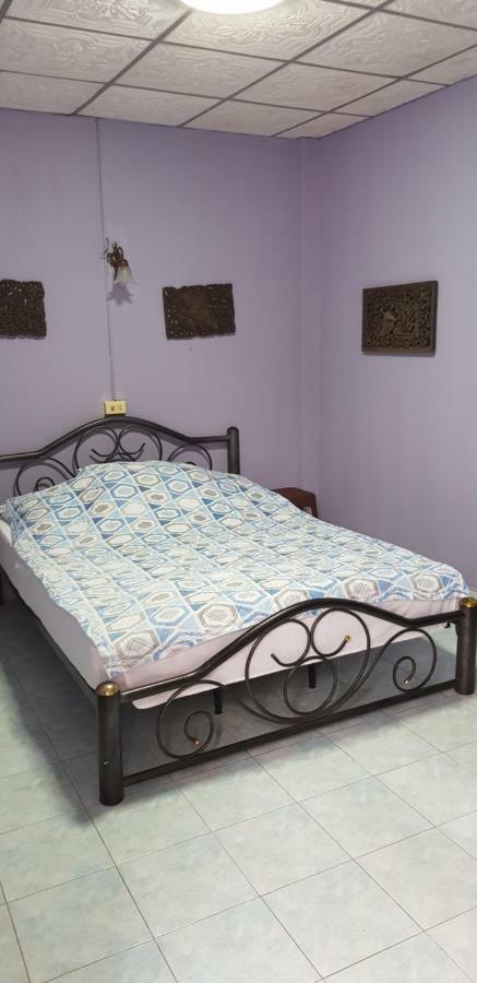 Good Dream Guesthouse Krabi town Exteriör bild